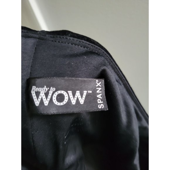 Spanx Black Velvet legging Slimming Shapewear size medium soft - Picture 7 of 12